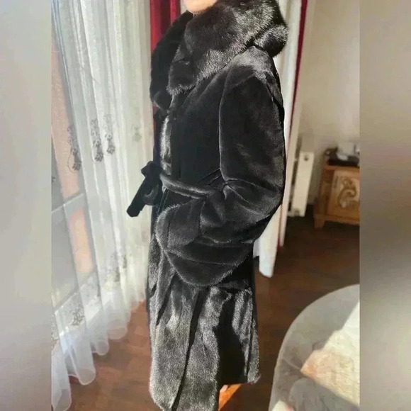 Luxury Genuine Blacklama Mink Fur Long Coat Jacket Hooded Size Medium M - Picture 3 of 10